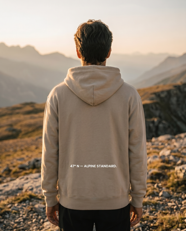 Elevin Organic Hoodie in Beige - Lifestyle Rückansicht
