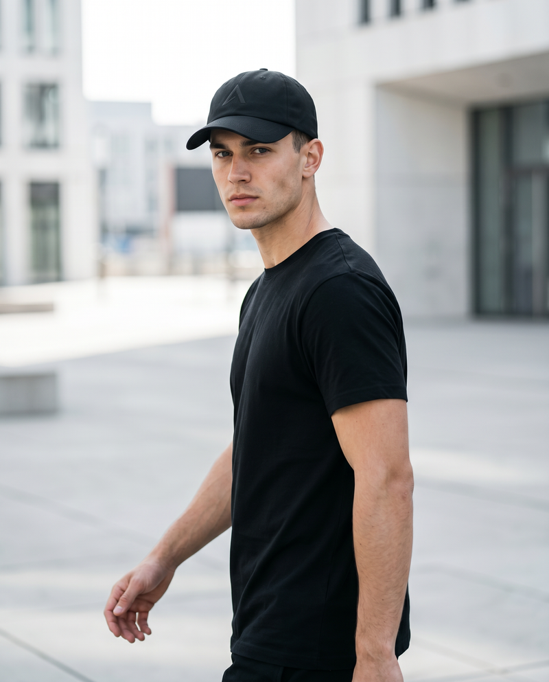 Elevin Baseball Cap Schwarz - Lifestyle Seitenansicht